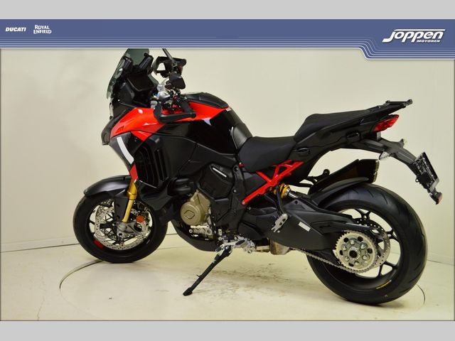 ducati - multistrada-v4-s-pikes-peak