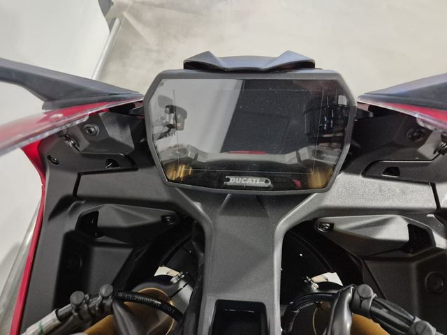 ducati - panigale-v2