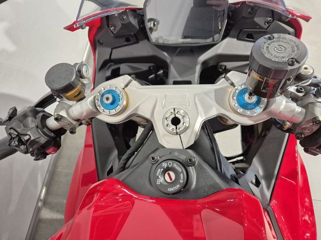 ducati - panigale-v2