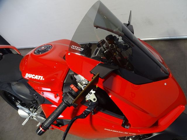 ducati - panigale-v2