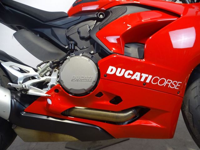 ducati - panigale-v2