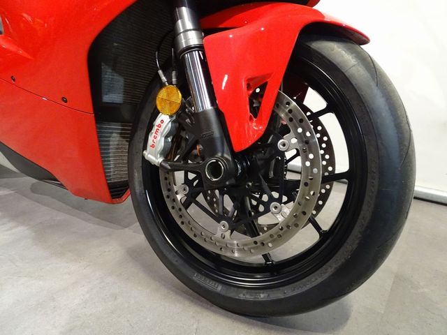 ducati - panigale-v4