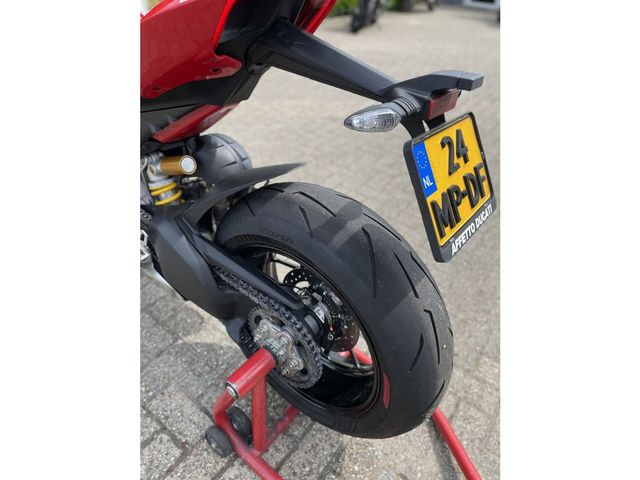 ducati - panigale-v4