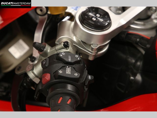 ducati - panigale-v4