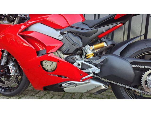 ducati - panigale-v4