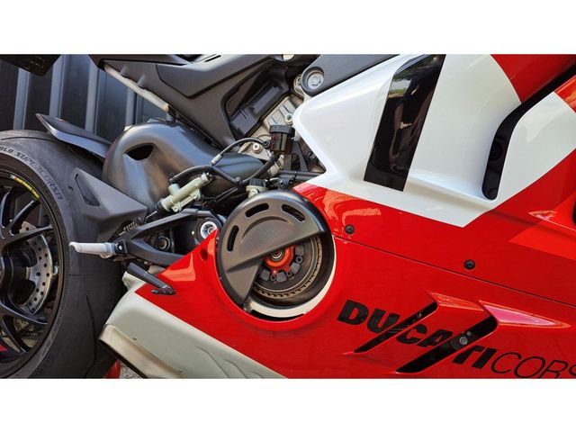 ducati - panigale-v4-r