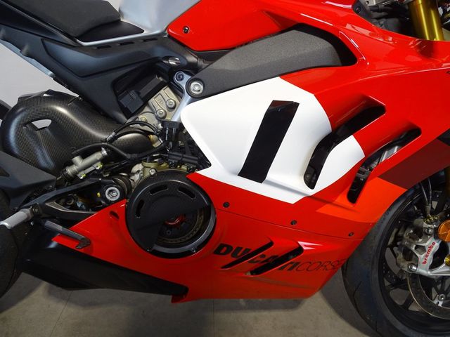 ducati - panigale-v4-r