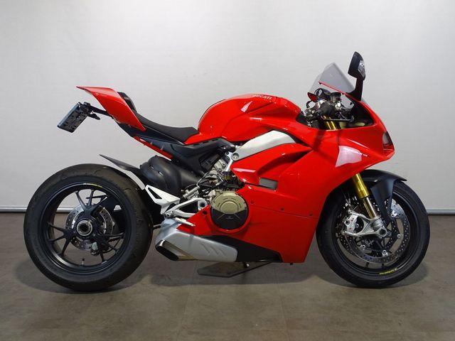 ducati - panigale-v4-s