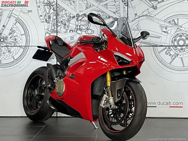 ducati - panigale-v4-s