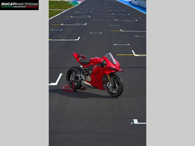 ducati - panigale-v4-s