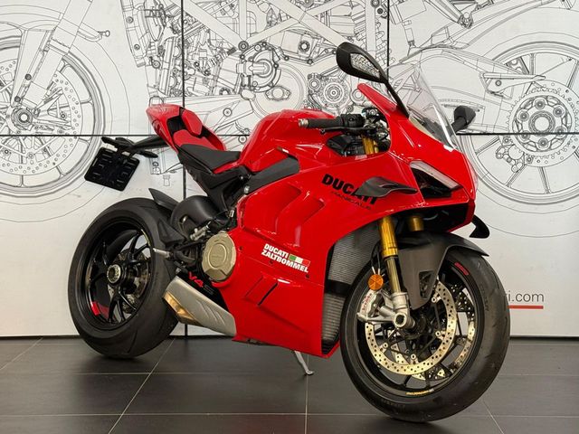 ducati - panigale-v4-s