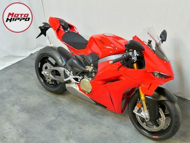 ducati - panigale-v4-s