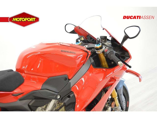 ducati - panigale-v4-s