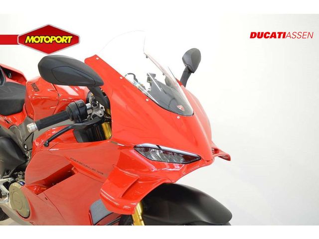 ducati - panigale-v4-s