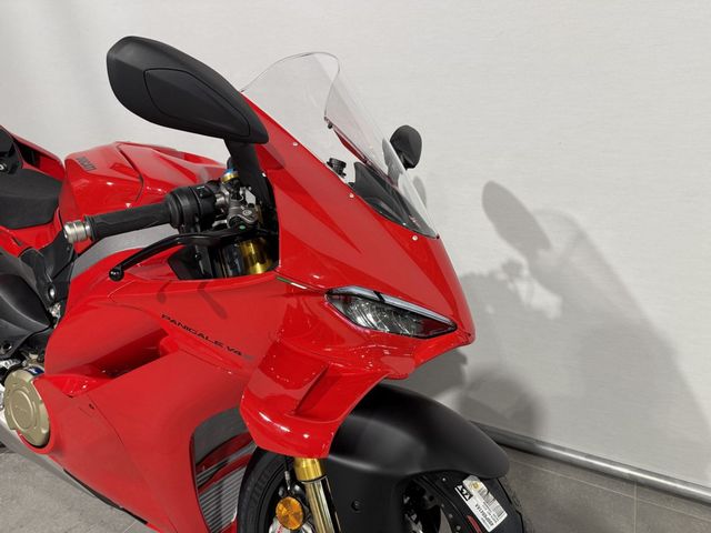 ducati - panigale-v4-s