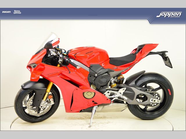 ducati - panigale-v4-s
