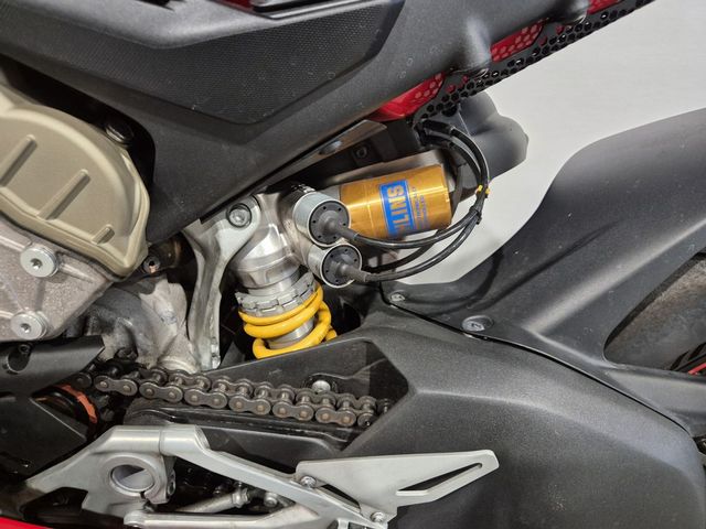 ducati - panigale-v4-s