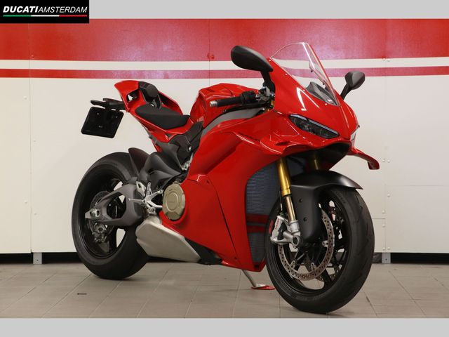 ducati - panigale-v4-s