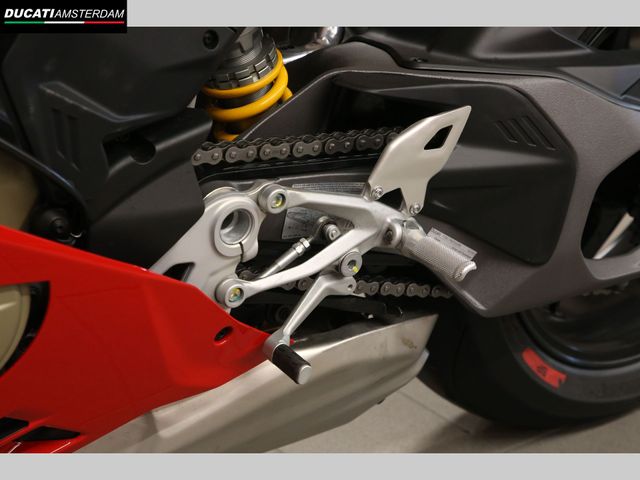 ducati - panigale-v4-s