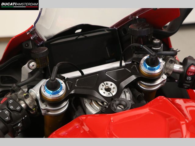 ducati - panigale-v4-s