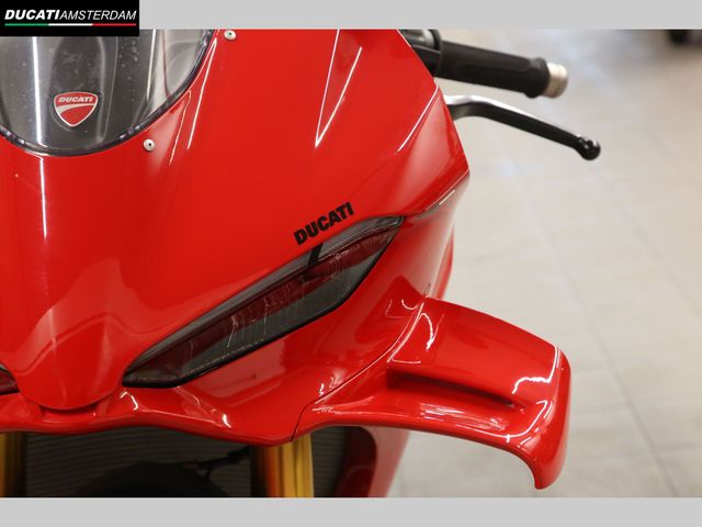 ducati - panigale-v4-s