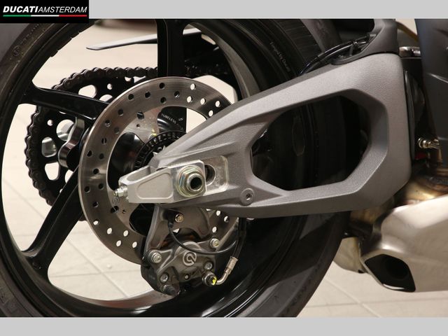 ducati - panigale-v4-s