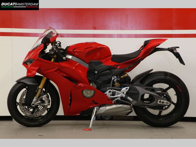 ducati - panigale-v4-s