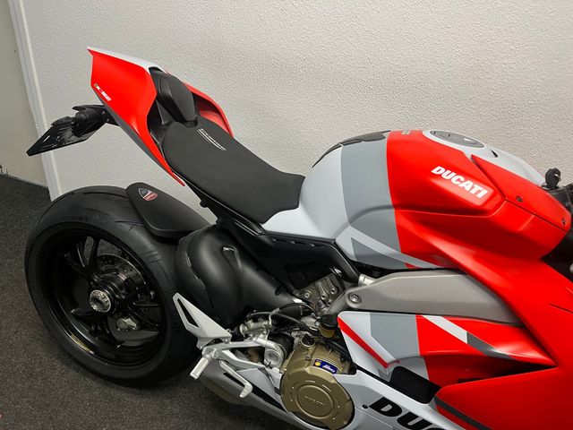 ducati - panigale-v4-s-corse