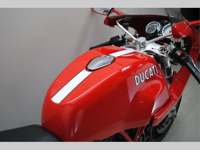 ducati - sport-1000