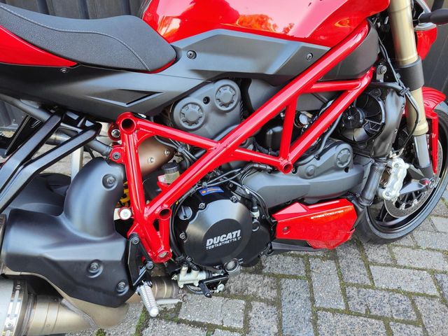 ducati - streetfighter-848