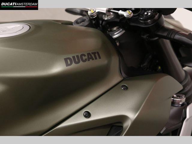 ducati - streetfighter-v2