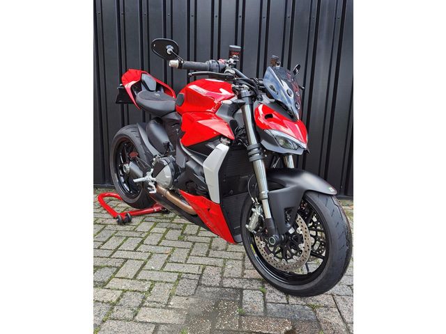 ducati - streetfighter-v2