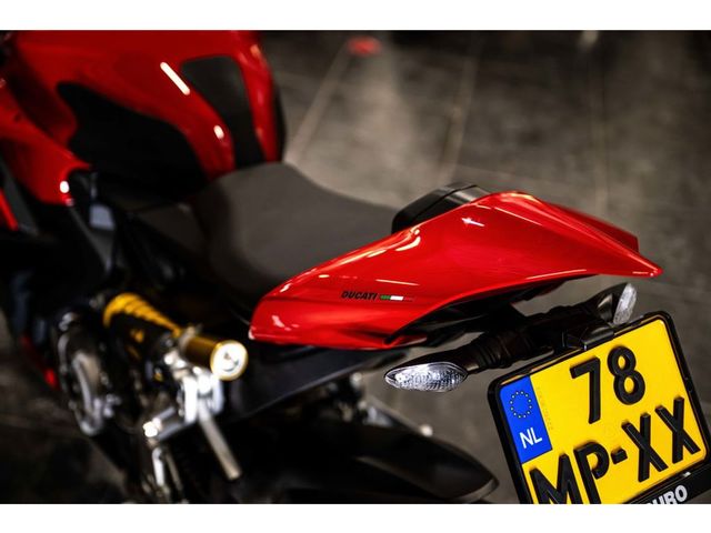 ducati - streetfighter-v2