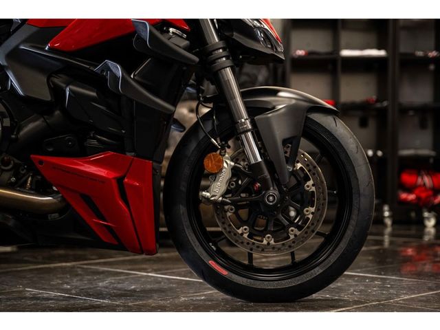 ducati - streetfighter-v2