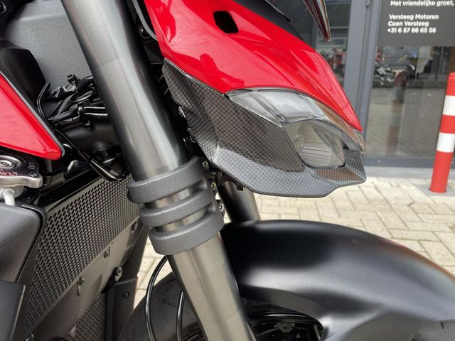 ducati - streetfighter-v2