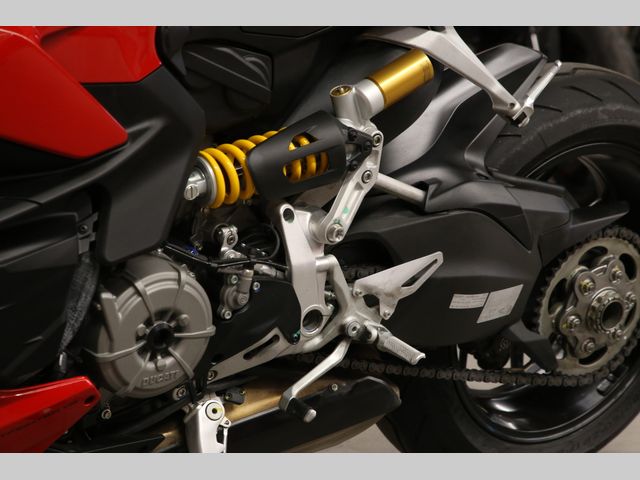 ducati - streetfighter-v2