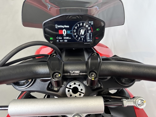 ducati - streetfighter-v2