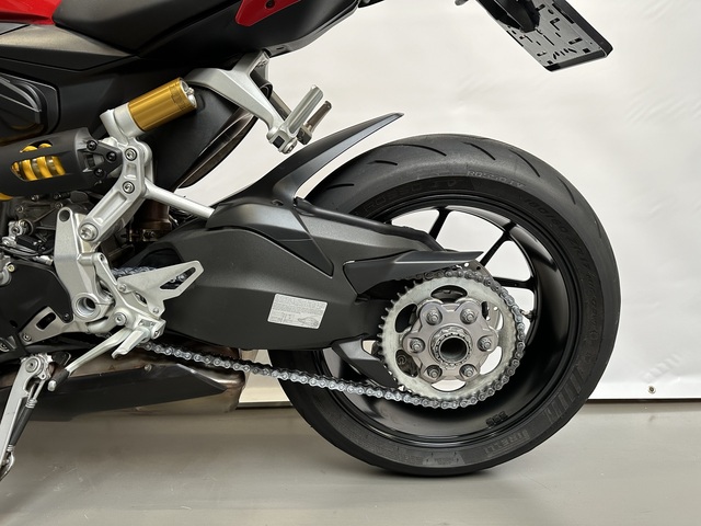 ducati - streetfighter-v2