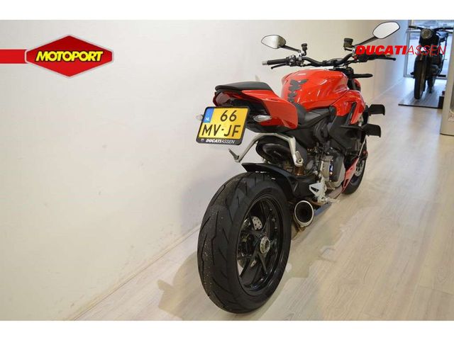 ducati - streetfighter-v2