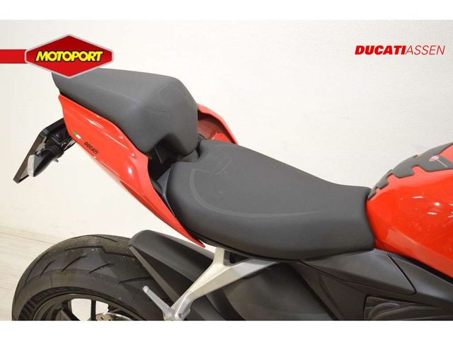 ducati - streetfighter-v2