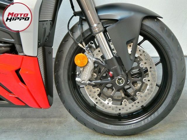 ducati - streetfighter-v2