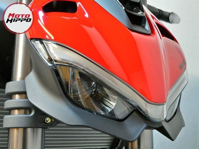 ducati - streetfighter-v2