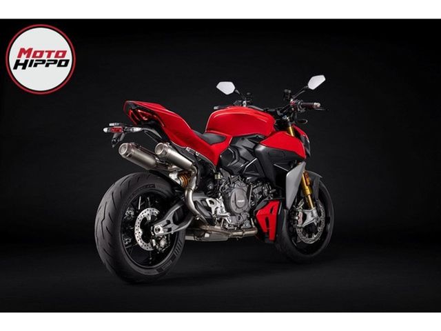 ducati - streetfighter-v2