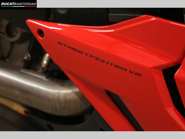 ducati - streetfighter-v2