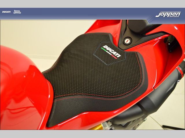 ducati - streetfighter-v2