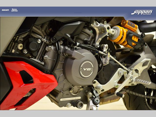 ducati - streetfighter-v2