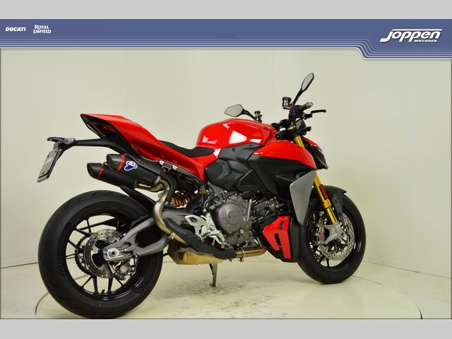 ducati - streetfighter-v2