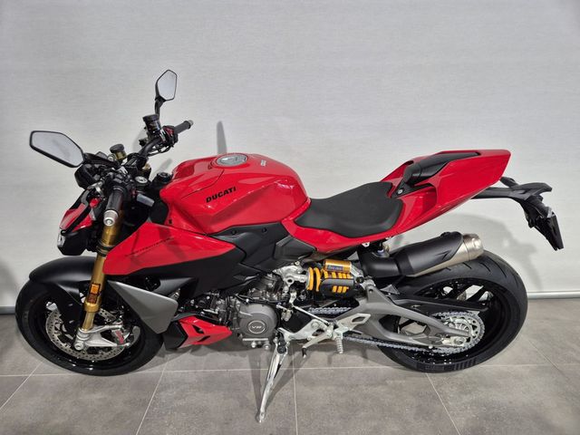 ducati - streetfighter-v2