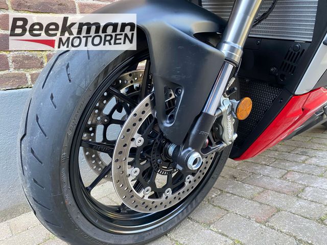 ducati - streetfighter-v2