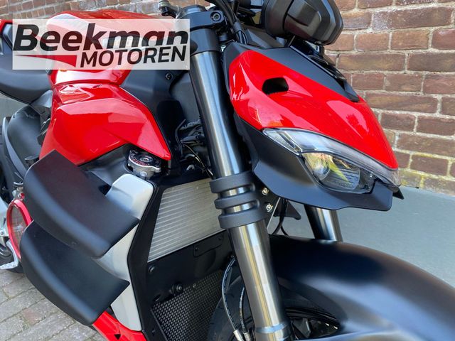 ducati - streetfighter-v2